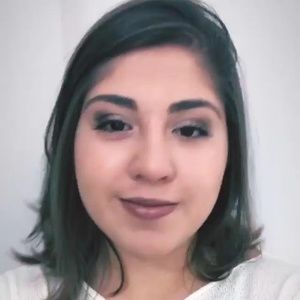 Meet your Posher, Caroline